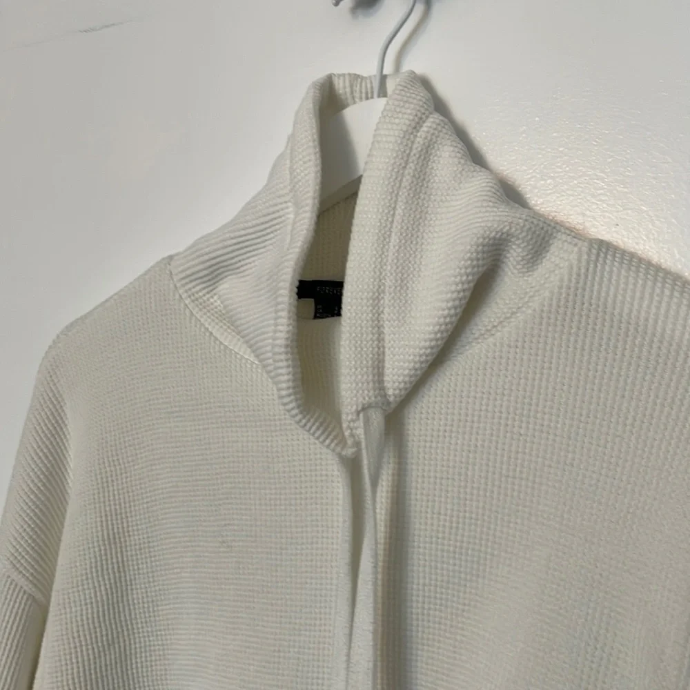 Forever 21 Women's Long Sleeve Cropped Cowneck Shirt - Picture 2 of 9